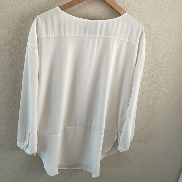 LYSSE New York women’s blouse knit and sheer | ivory | size medium - Picture 4 of 9